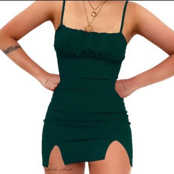Selfie Leslie Green Double Split Hem Mini Dress - Picture 1 of 5